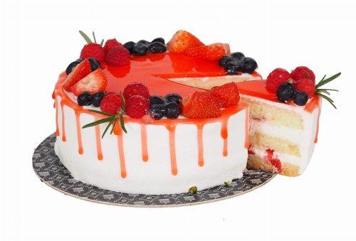 Tort śmietankowy z truskawkową polewą