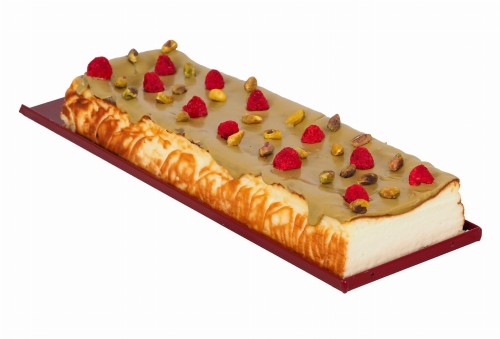 Sernik baskijski z pistacjami.jpg