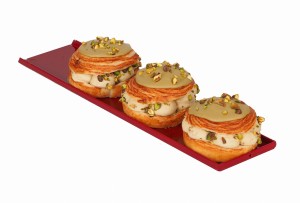 Ptyś francuski pistacjowy (2szt)