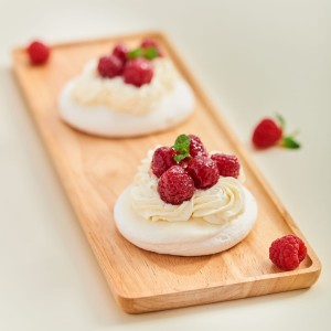 Beza z malinami 80 g